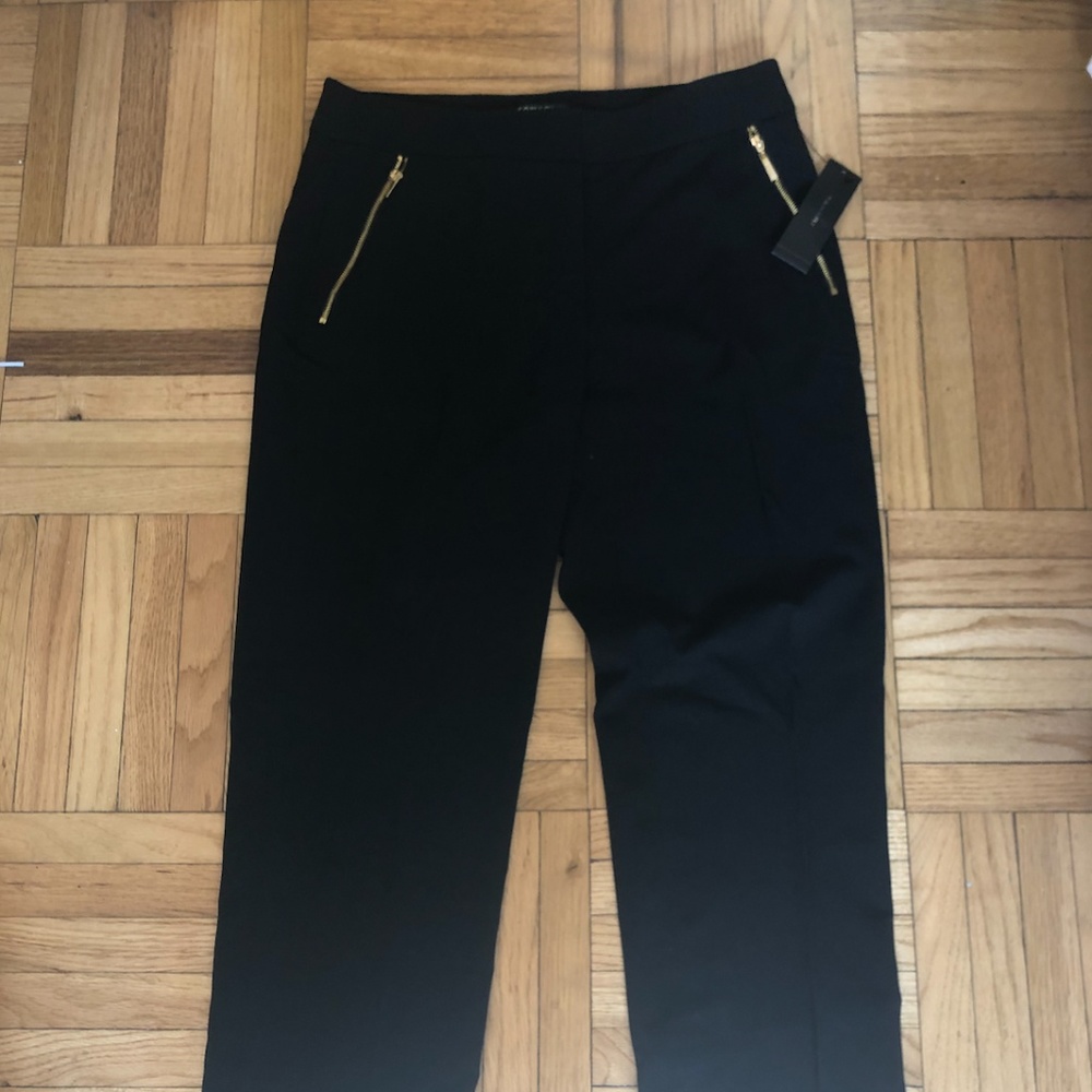 NWT Tahari Whitley Pants with Zipper Detail